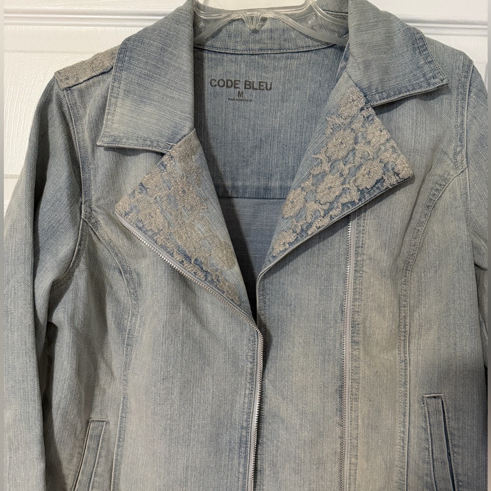 Code Bleu Women's Embroidered Motorcycle Jean Jacket